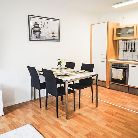Moderne Ferienwohnung In Leimen Mit Balkon, Wehome Komfort Exterior foto