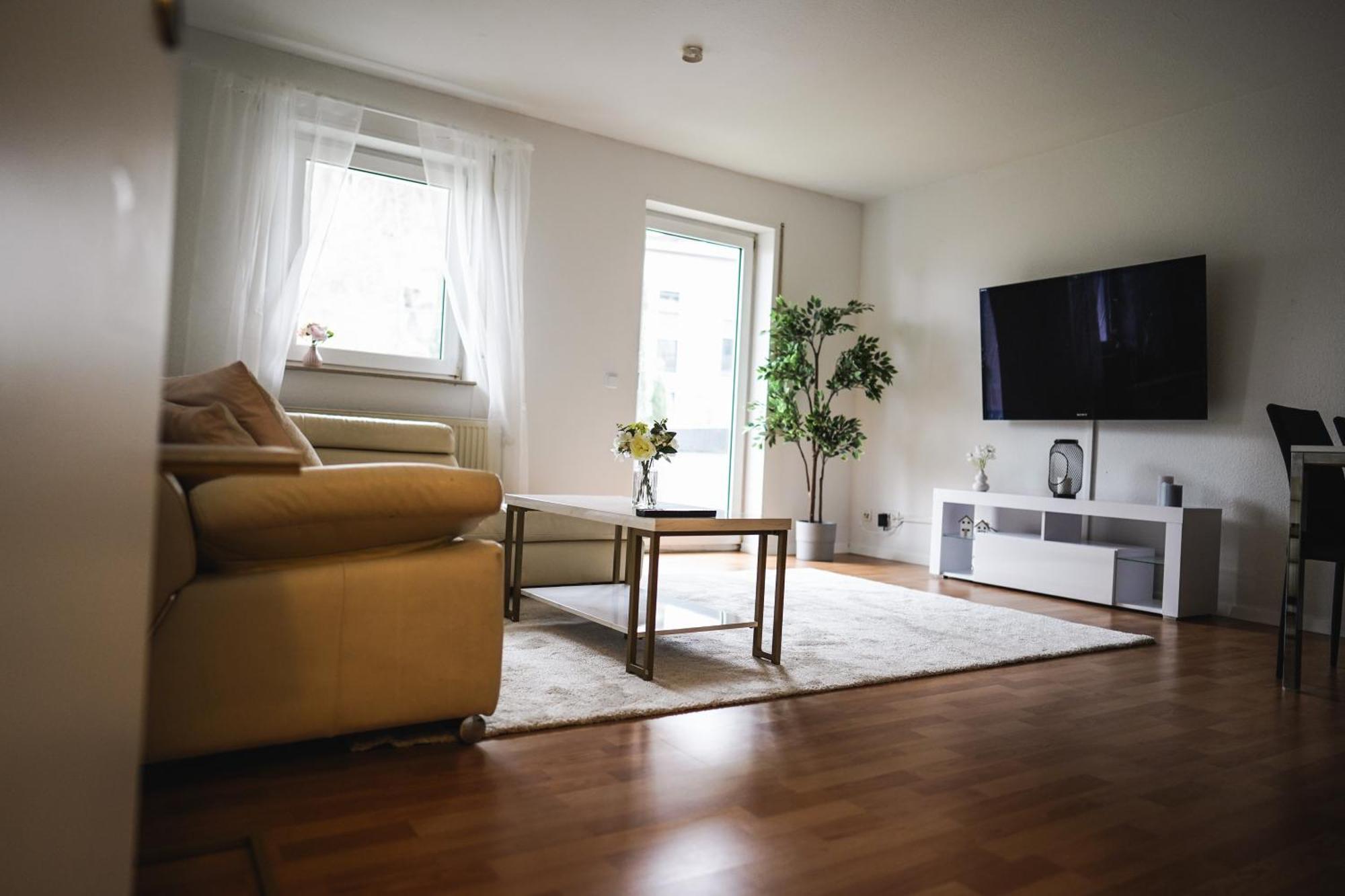 Moderne Ferienwohnung In Leimen Mit Balkon, Wehome Komfort Exterior foto